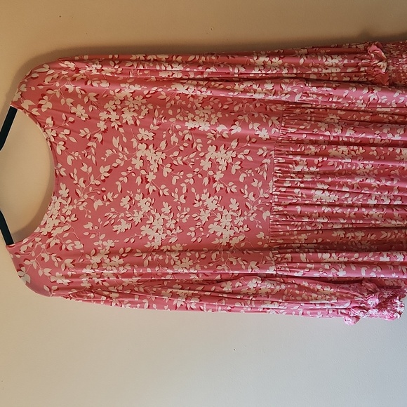 Draper James Boatneck Kitty Dress in Pink Shadow Floral, Size 3X - Picture 10 of 12